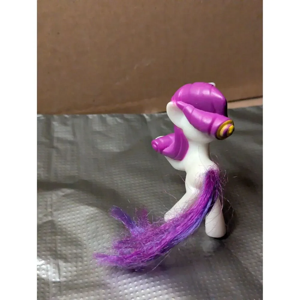 My Little Pony G4 Rarity Unicorn Figure Purple Mane Toy Hasbro